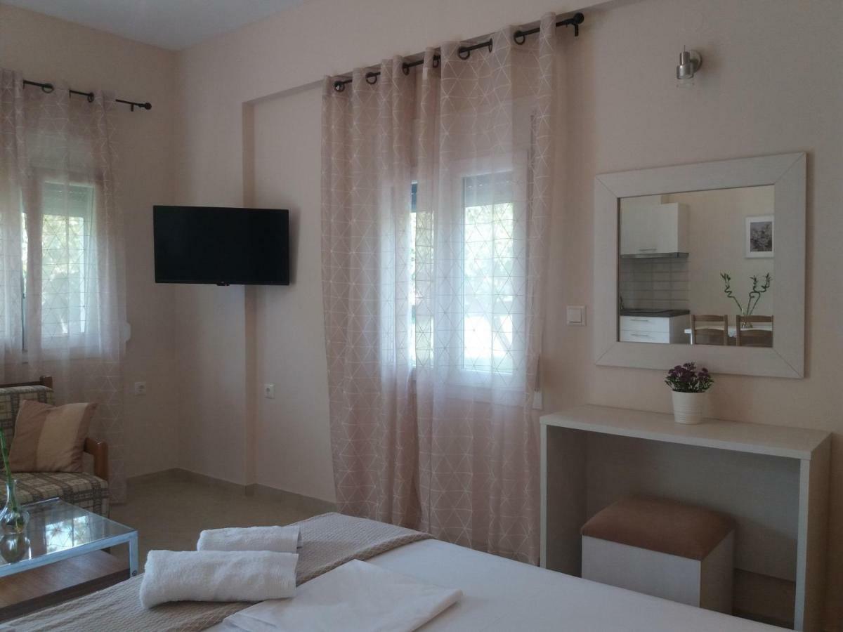 Dimitriou Rooms Глики Экстерьер фото